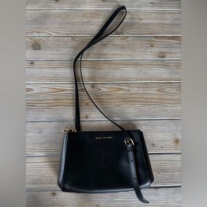 Marc Jacobs Elegant Black Crossbody Bag